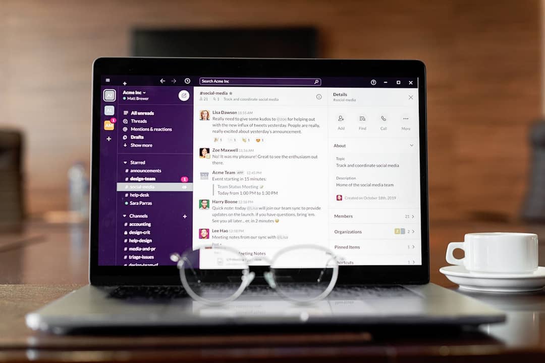 Best Slack Helpdesk Tools for SaaS Teams (2026)